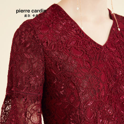 皮尔卡丹女装酒红色蕾丝喇叭袖V领连衣裙显瘦气质短袖A字裙减龄装
 商品图3