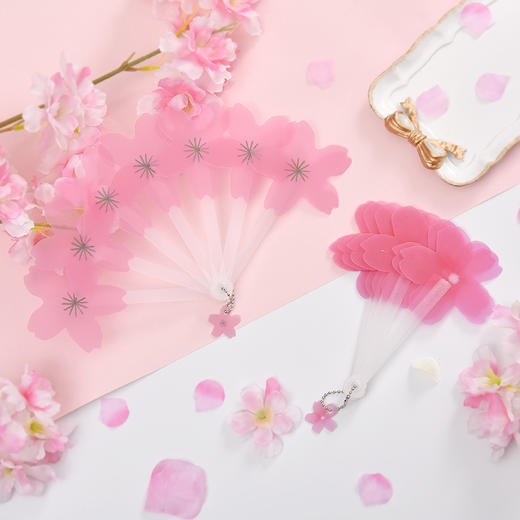 日式樱花pp折扇女式古风随身扇子舞蹈扇塑料扇便携手摇扇子女
