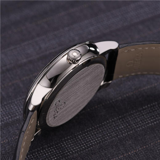 欧米茄 OMEGA 碟飞系列自动机械男表 424.53.40.21.04.001 商品图3