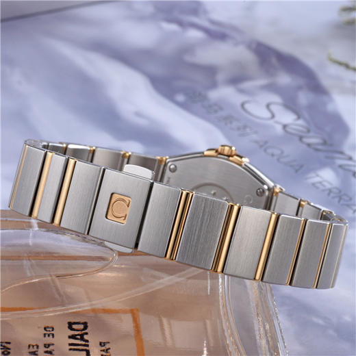 欧米茄 OMEGA 星座系列女士石英腕表 123.25.24.60.55.011 商品图4