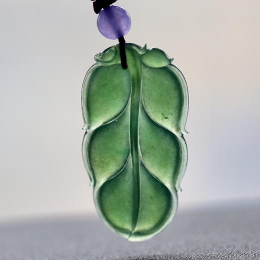 冰种湖水绿翡翠叶子 商品图7