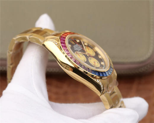 N劳力士迪通拿-116598RBOW系列 延续始于1963的经典力作！当手表碰上彩虹，华贵与美丽的碰撞，玩转彩虹，玩转小清新。 商品图5