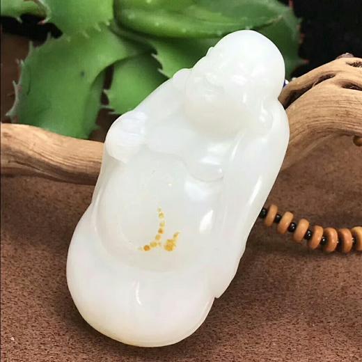 饱满,玉质油润细腻,脂粉浓郁,过灯纯净,把玩舒适,海派玉雕名家作品,有