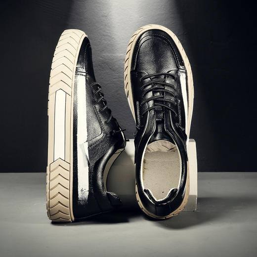 【服饰鞋包】*大码男板鞋韩版平跟鞋男潮流厚底男鞋子潮鞋男夏季透气小白鞋 商品图1