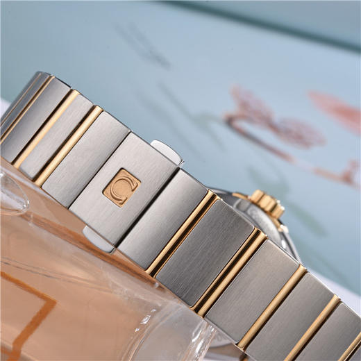 欧米茄 OMEGA 星座系列女士自动机械腕表 127.20.27.20.55.002 商品图4