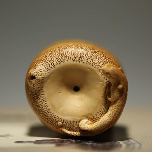 竹雕螭龙砚滴 商品图4