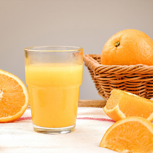 在树上长了400多天的秭归伦晚橙 清甜水分足 商品图6