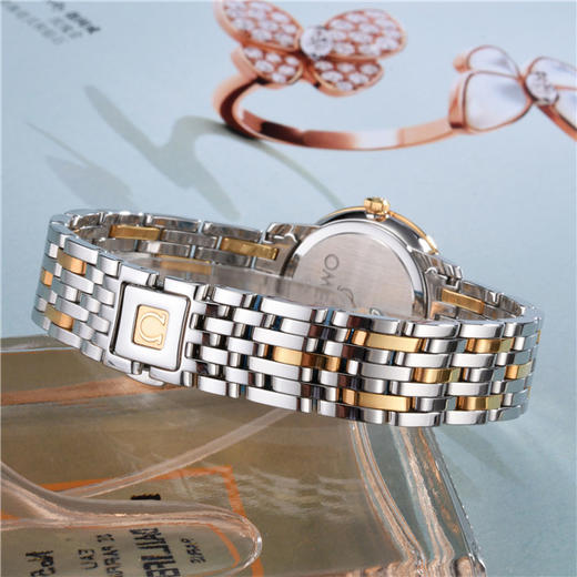 欧米茄 OMEGA 蝶飞系列女士石英腕表 424.20.24.60.08.001 商品图4