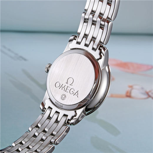 欧米茄OMEGA蝶飞系列女士石英腕表424.15.24.60.52.001 商品图4