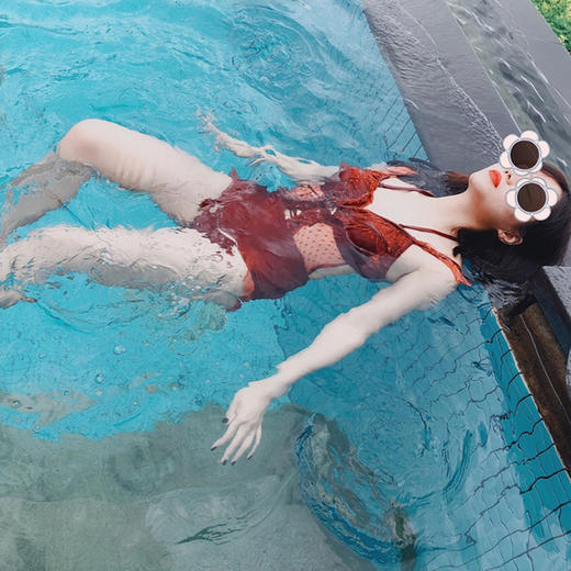 【泳衣】*泳衣女连体性感蕾丝波点小胸聚拢遮肚显瘦一字肩温泉度假网红 商品图2