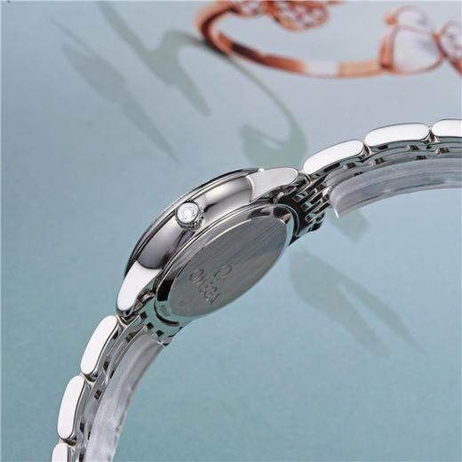 欧米茄OMEGA蝶飞系列女士石英腕表424.15.24.60.52.001 商品图3