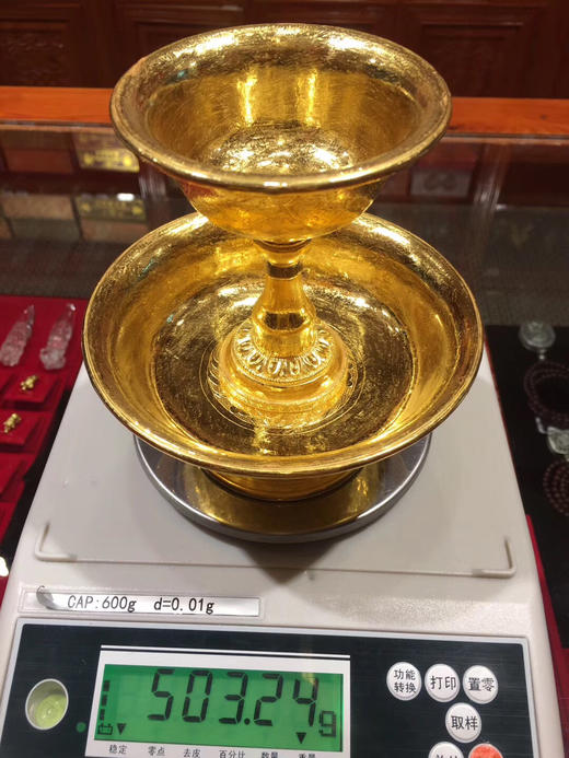 佛堂供品用品9999万足金纯金黄金八吉祥雕花护法杯一套重量为503.24克 纯足金手工制作真材实料，此款护法杯为9999万足金 商品图1