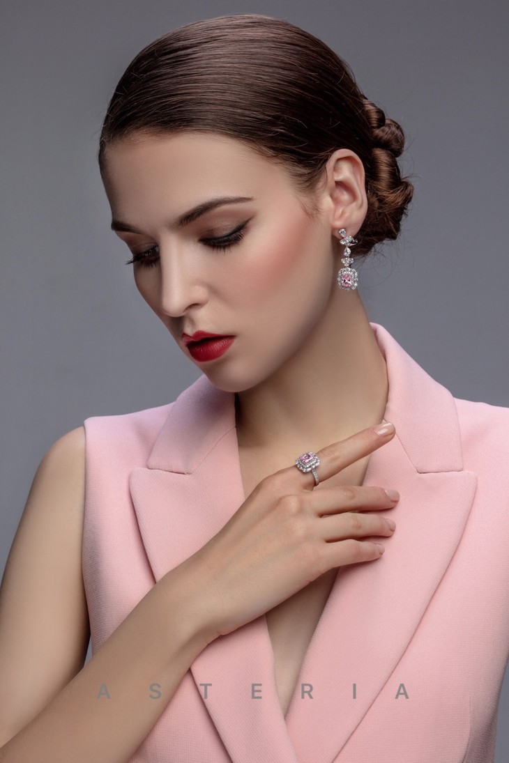 asteria珍爱系列优雅晶钻指环 - asteria艾斯帝亚珠宝
