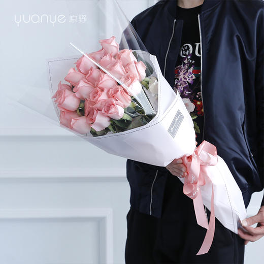 （4款可选）19朵玫瑰韩式花束 商品图0