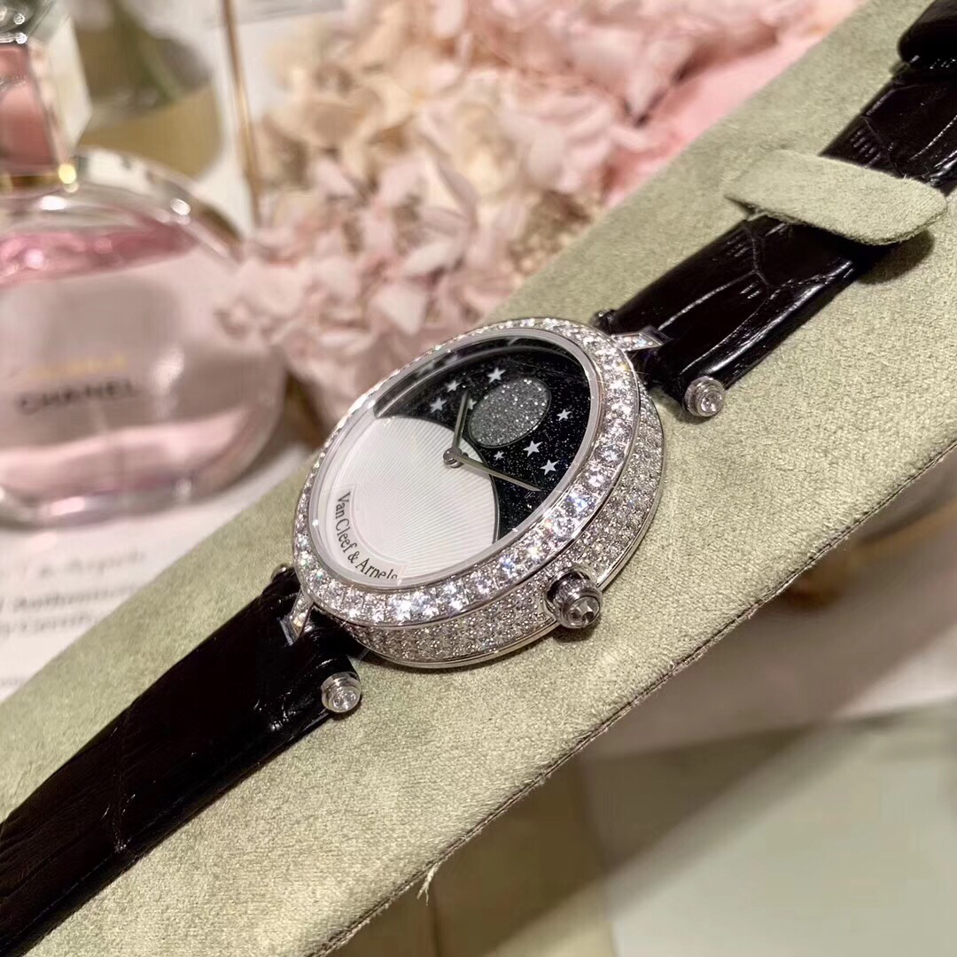 van cleef & arpels 梵克雅宝复杂系列 日月星辰腕表机芯:瑞士石英机