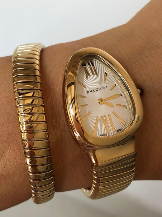 bv厂出品蛇形手表绝对是宝格丽的独创产品属于宝格丽serpenti系