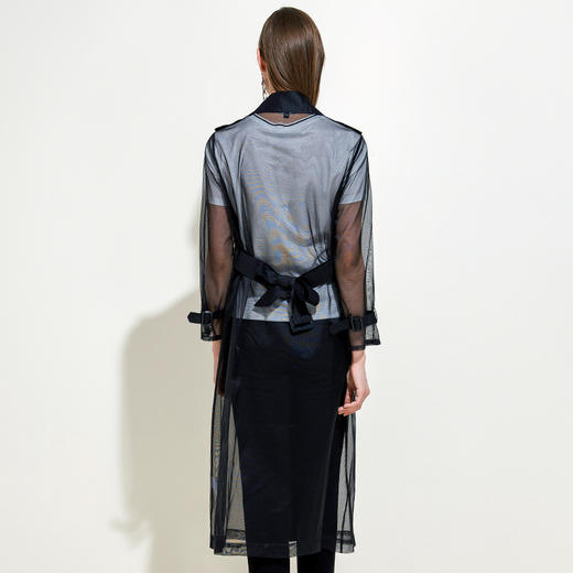 EITIE爱特爱女装夏季翻领轻薄透气防晒薄纱拼接开衫长款外套5904614 商品图3