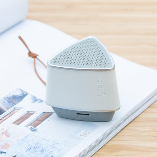 Feliztrip斐利斯 真无线TWS便携式蓝牙音箱 立体声私模独特三角形 TR-TWS R1 商品图1