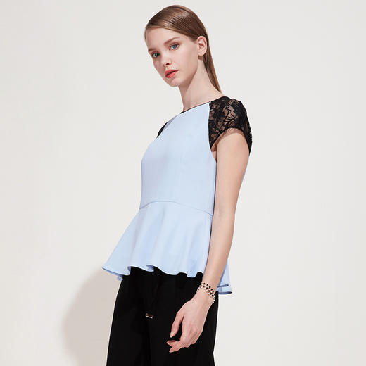 EITIE爱特爱夏季女装蕾丝小包袖拼接荷叶边收腰小上衣B1913226 商品图3
