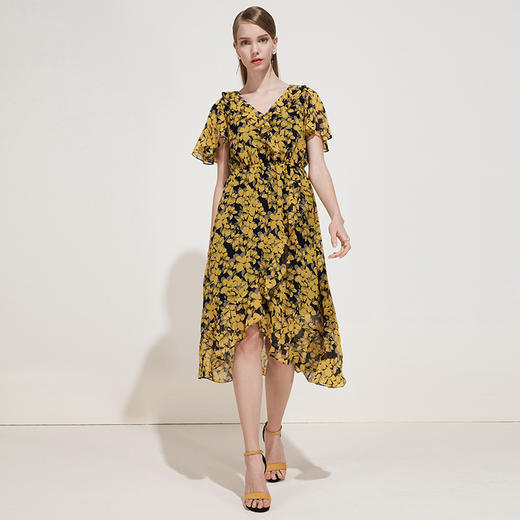 EITIE爱特爱女装夏V领荷叶边袖口不规则裙摆印花连衣裙中长裙B1907224 商品图1