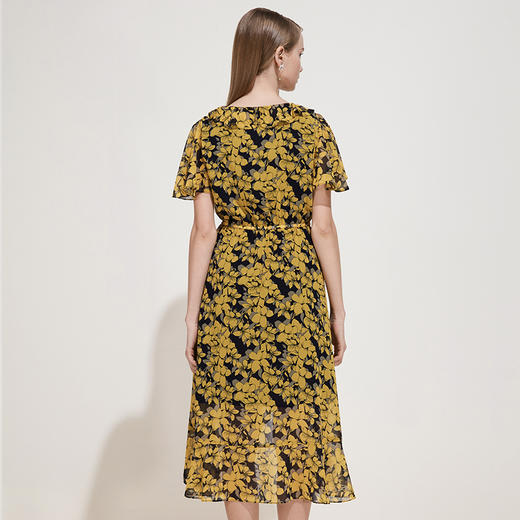 EITIE爱特爱女装夏V领荷叶边袖口不规则裙摆印花连衣裙中长裙B1907224 商品图3
