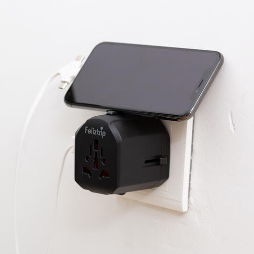 Feliztrip斐利斯 出国旅行多国通用带usb输出无需变压电源转换插座 TR-16 商品图1