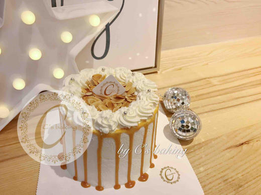 太妃焦糖杏仁忌廉蛋糕（里面是独家太妃焦糖酱+杏仁片夹馅）（默认自提，收费配送请联系客服） 商品图0