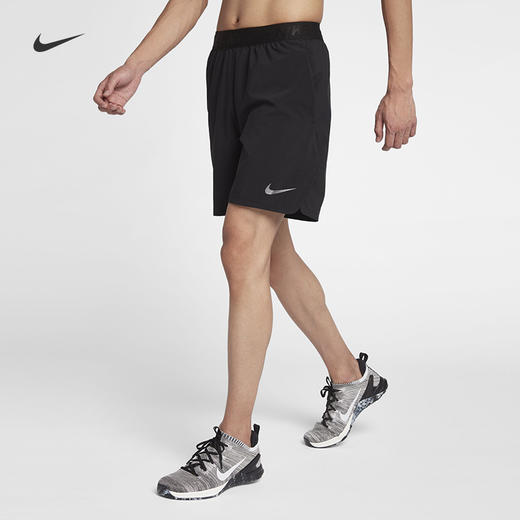 Nike 耐克 Flex 8" 男款运动短裤 商品图0