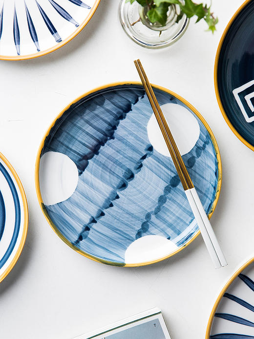 摩登主妇 青谣 日式创意手绘釉下彩新骨瓷陶瓷餐具家用平盘深盘子 商品图1
