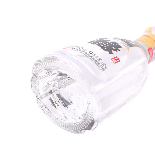 国缘白酒 四开酒具礼盒 42度100ml 商品图4