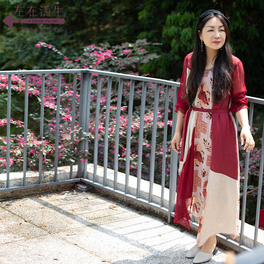 林栖推荐水田衣拼接设计两件套拼真丝飘逸复古气质配腰带连衣裙生活在