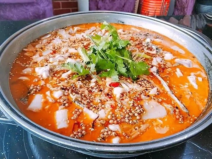 【顺水鱼馆两店通用】88元抢原价258元2-4人梭边鱼套餐【梭边鱼2.