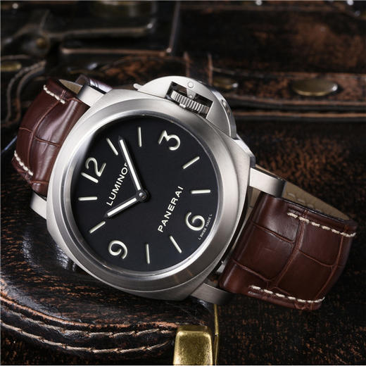 沛纳海 Panerai 庐米诺Luminor 系列手动机械男表 PAM00176 商品图0