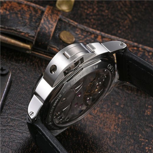 沛纳海 Panerai Luminor Marina 庐米诺系列 PAM00114 手动机械男表 商品图3
