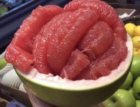 奢侈品#泰国红宝石柚，柚子界的爱马仕，肉质嫩到无可挑剔