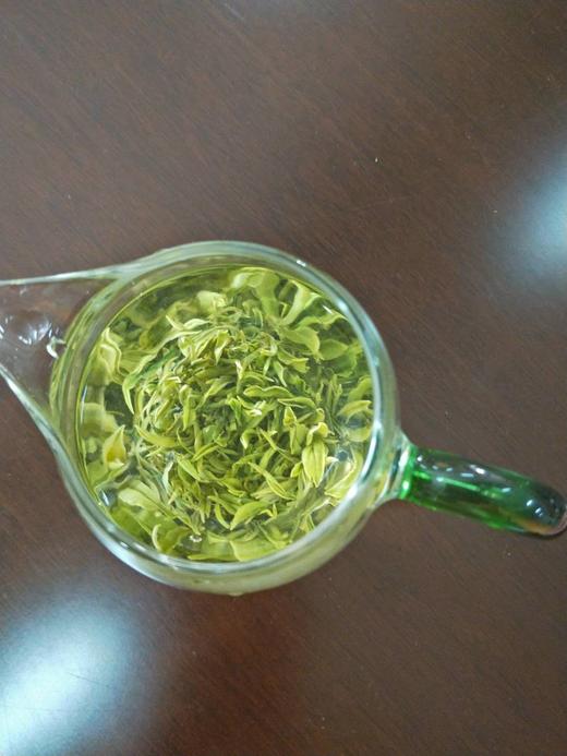 春茶2019初恋白毫青茶625g100水泡叶底绿满满的豌豆香口感鲜爽叶底