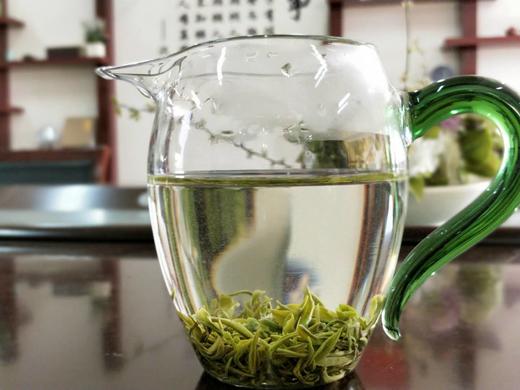 【茶馆茶叶】【北方佳人】第4期丨初恋白毫青茶丨100度水冲泡，口感鲜香，茶汤呈现青苹果绿 商品图2