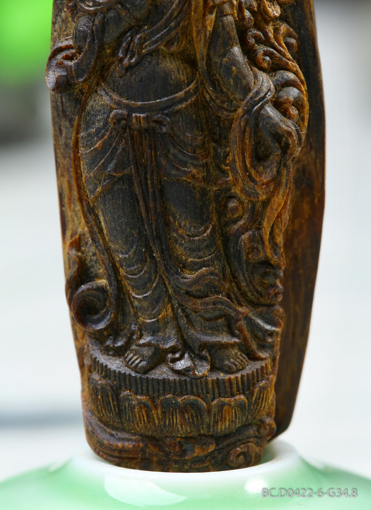 白奇楠沉水密宗观音2088g