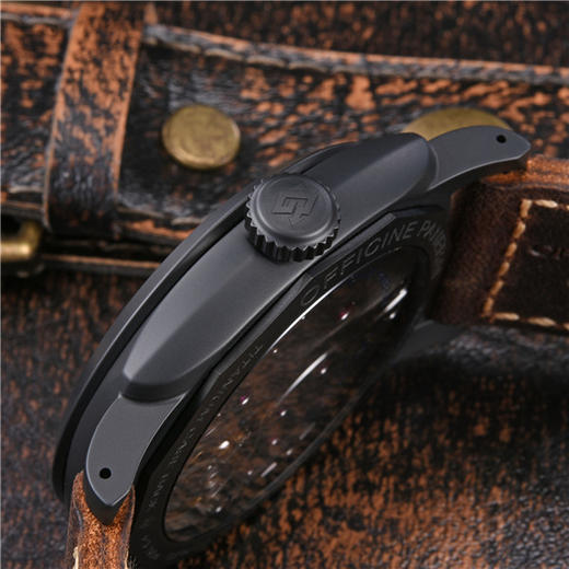 沛纳海 Panerai 镭得米尔Radiomir系列手动机械男士腕表 PAM00577 商品图2