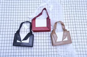 【授权产品】Charles&Keith2018限量包包2019新款拼色小方包单肩斜挎波浪兔耳朵包