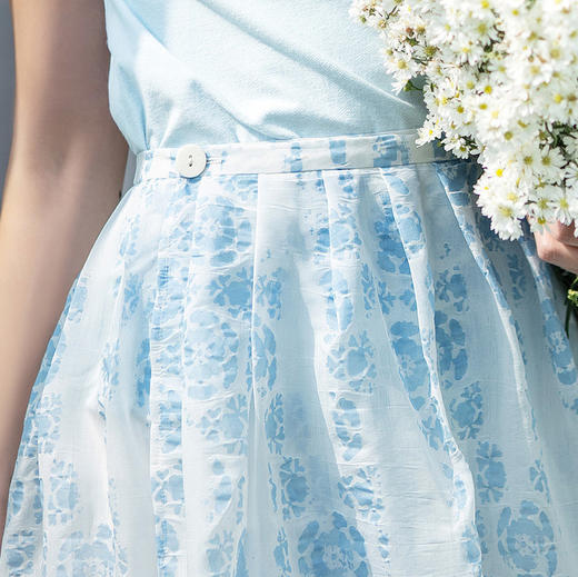 林栖设计小店春夏季女装新品淡青色印花半身裙文艺中长裙子两件套