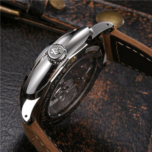 沛纳海 Panerai 镭得米尔Radiomir系列 PAM00657自动机械男表 商品图4