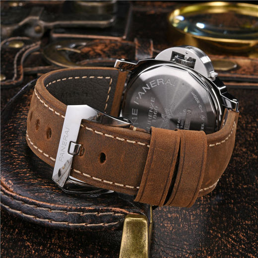 沛纳海 Panerai 庐米诺LUMINOR系列 PAM00590 手动机械腕表 商品图5