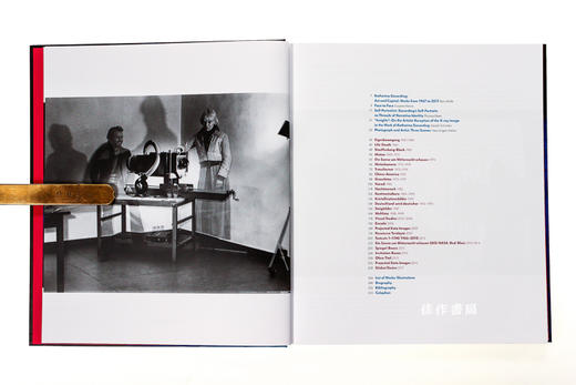 Katharina Sieverding: Art and Capital/卡特琳娜·希维汀：艺术与资本 商品图3