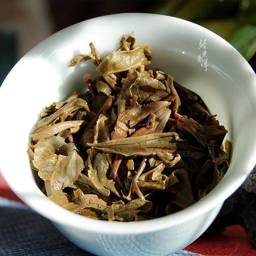 2013年酽品 精品古树普洱生茶 石昆牧老师定制系列 临沧茶区 商品图3