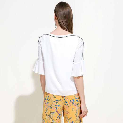 EITIE爱特爱女装夏季很仙的荷叶花边袖黑白拼色小上衣薄5913614 商品图4