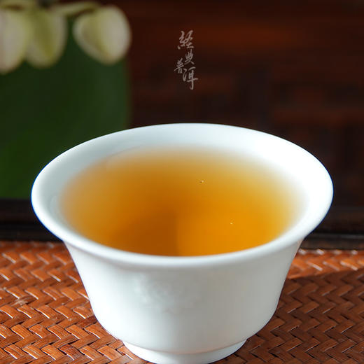 2016年酽品 精品古树普洱生茶 石昆牧老师定制系列 临沧茶区 商品图3