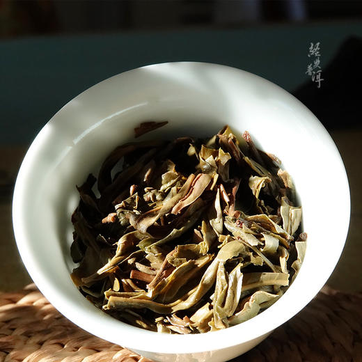 2012年酽品 精品古树普洱生茶 石昆牧老师定制系列 临沧茶区 商品图4