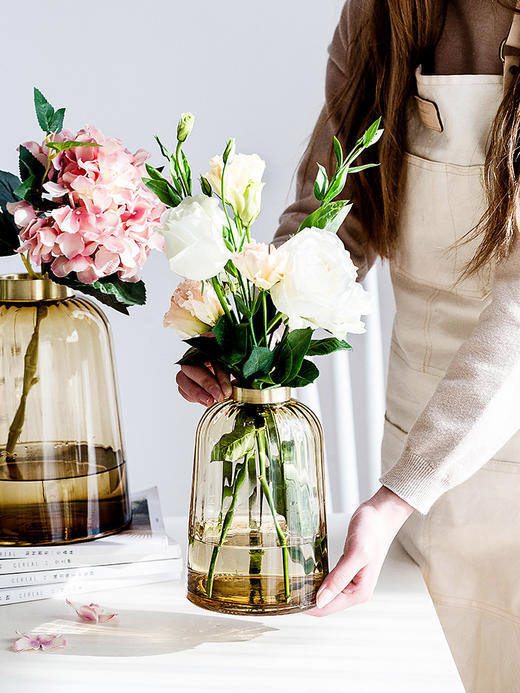 摩登主妇轻奢风铜口玻璃花瓶简约样板房软装摆件插花器摄影道具