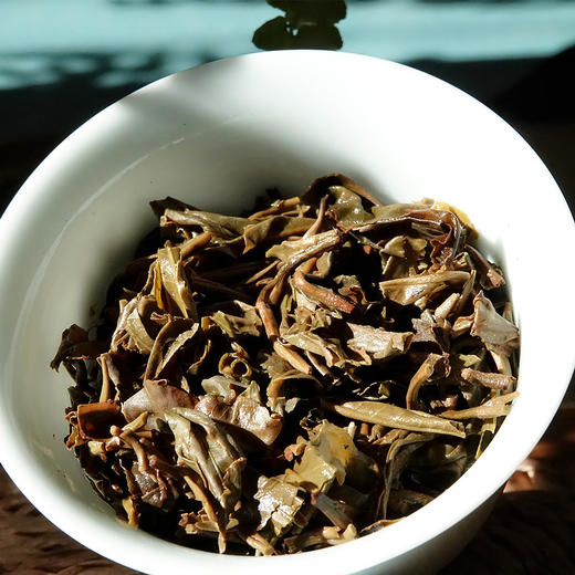 2012年莲心 精品古树普洱生茶 石昆牧老师定制系列 版纳茶区 商品图4